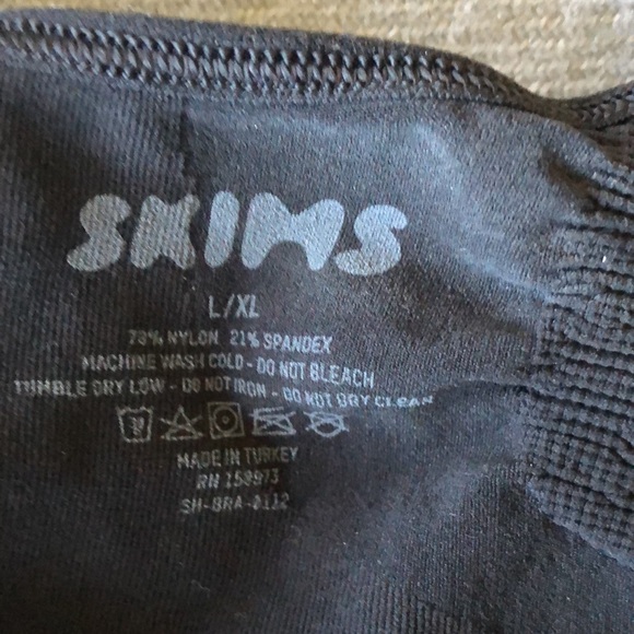 SKIMS Sculpting bra, color-onyx, size L/XL, NWOT - Picture 5 of 7